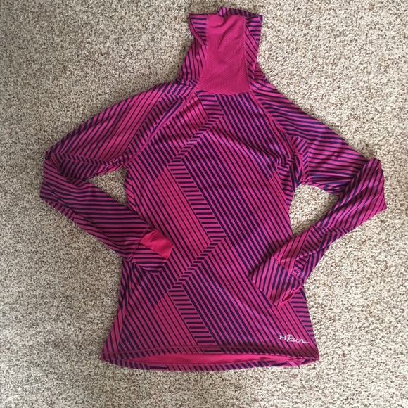 Under Armour All Season Fitted Running Top - Picture 1 of 4